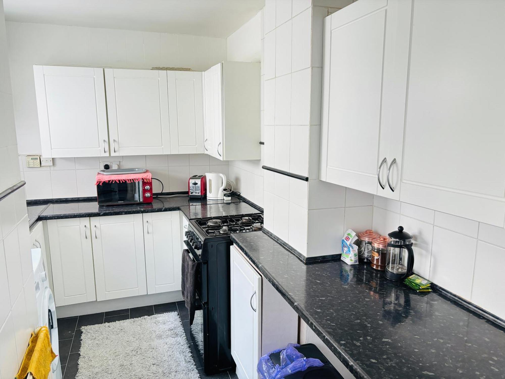 Entire 3 Bedroom House- Free Parking Liverpool Exteriör bild